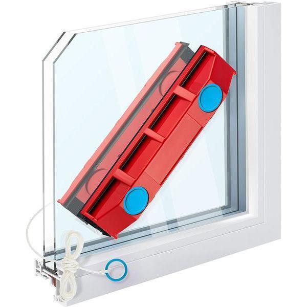 Magnetic Window Cleaner