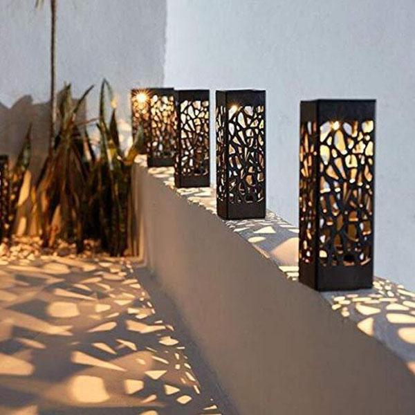 Solar Powered Vintage Garden Light