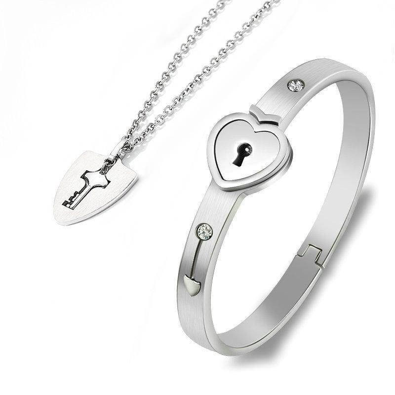 HEART LOCK BRACELET & KEY NECKLACE